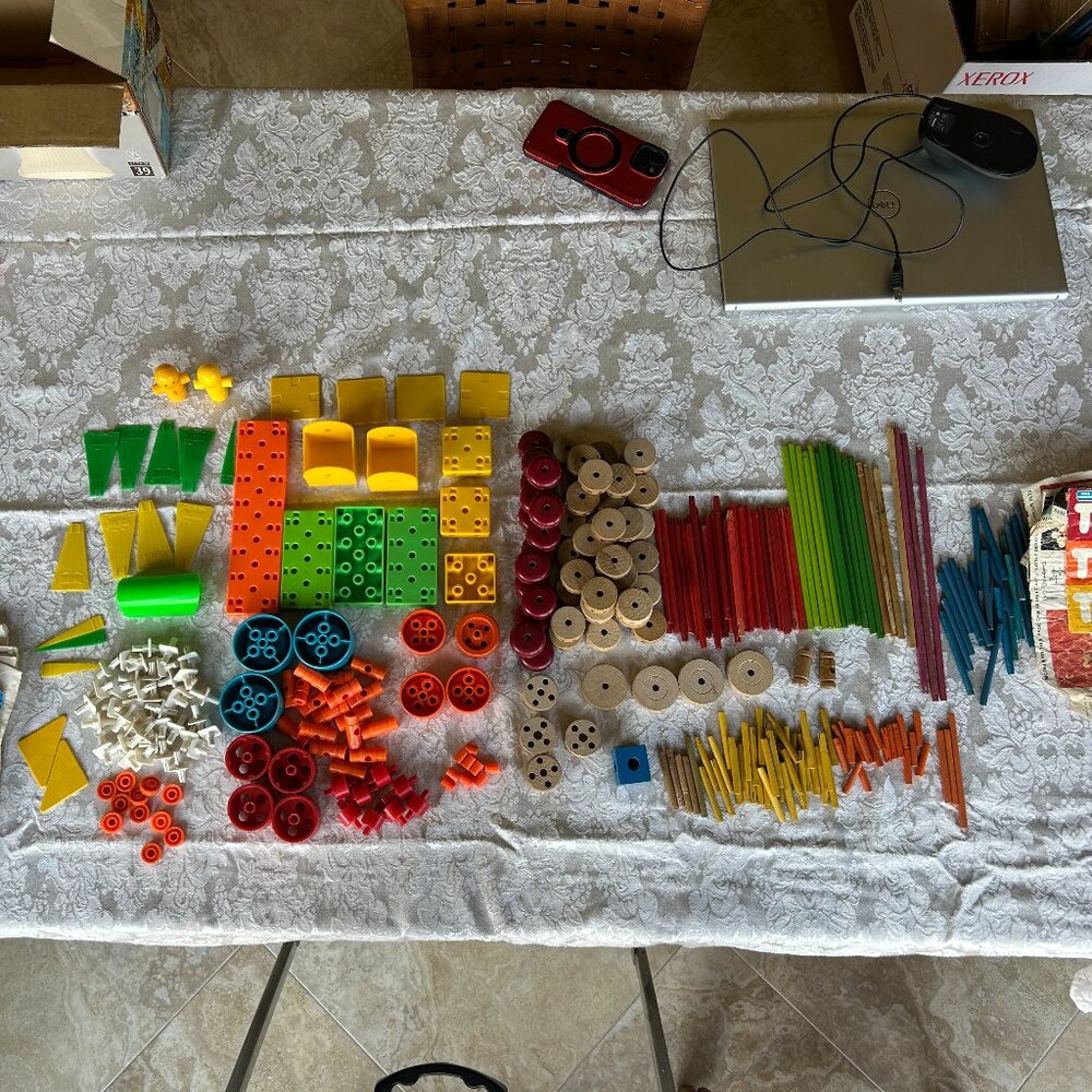 Vintage Tinkertoys